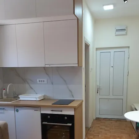 Апартаменты Nina